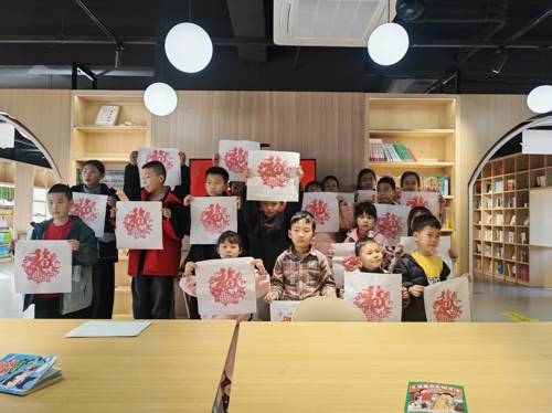 非遗正青春 书店过大年 | 南皮新华书店举办年画主题活动